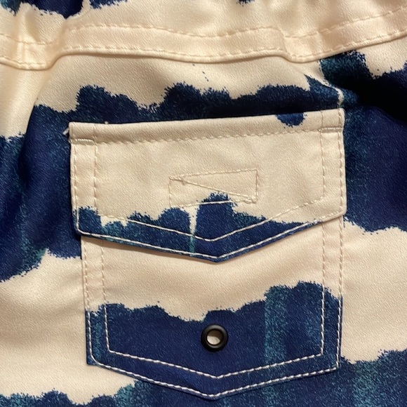 NWT Sovereign code Boys Swim disruptor Trunks Striped Moc  Fly size 4 - Picture 8 of 8